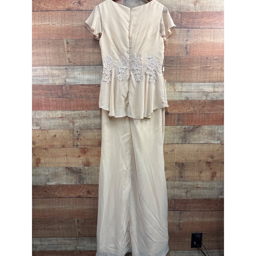 Beige Lace Appliqué Wedding Dress Ruffle Cap Sleeves & V-Neck - Picture 4 of 9